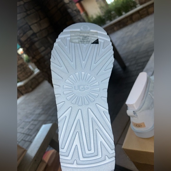 Women's Ugg Ultra Mini Seafom Boot size 11 US Fur shearling boot Popular Tik tok - Picture 8 of 10